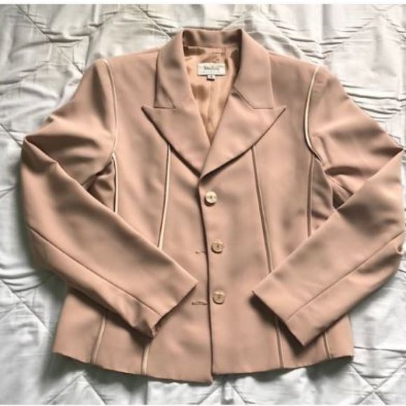 Neiman Marcus Blush Blazer - Picture 3 of 16